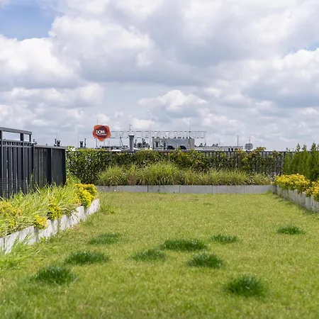 Rentplanet - Apartament Nyska Z Tarasem Widokowym 아파트