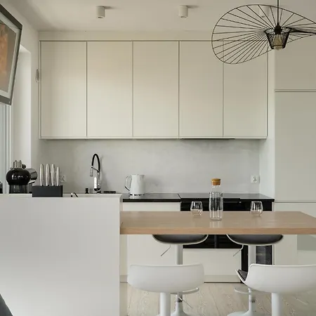 Rentplanet - Apartament Nyska Z Tarasem Widokowym * 브로츠와프