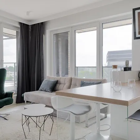 Rentplanet - Apartament Nyska Z Tarasem Widokowym 아파트 *